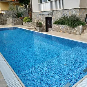 4* Hotel Abalone Ex Grand Dramalj